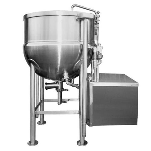 55X27X39 Inches 662 Kilogram Stainless Steel Steam Jacketed Kettle  Capacity: 454 Liter/Day