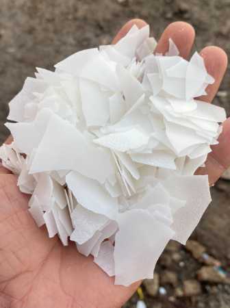 White Magnesium Chloride Hexahydrate Flakes