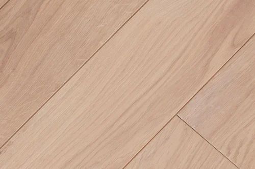 Wear Resistance Oak Wood Flooring For Home And Hotel Thickness: 14/15/16Mm