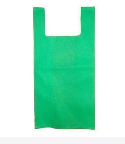 Green  2.5 Mm Thick 18 Inches Plain Non Woven U Cut Carry Bag