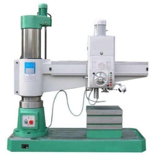 440 Volt And 7.5 Hp Automatic Grade Metal Radial Drilling Machine