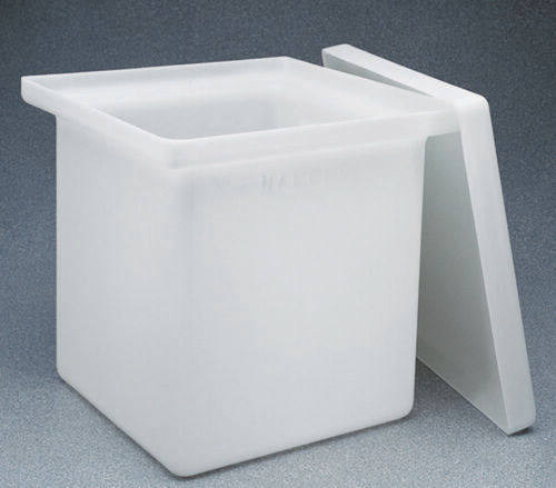 220 Litre Heavy Duty Rectangular LLDPE Tank with Covers