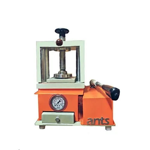 240 V High Tensile Strength Color Coated Mild Steel Pellet Press For Industrial Purposes