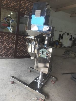 Semi Automatic Pharmaceutical Multi Mill Machine with 50-300 Kilogram Per Hour Capacity