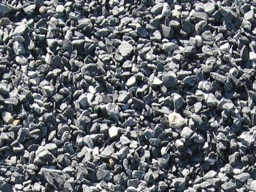 20% Water Absorption 10 Mm Crushed Stone Chip For Construction  Solid Surface