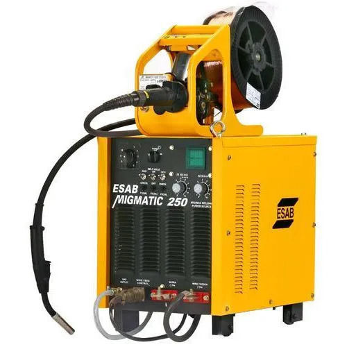 700X435X510 Mm 60 Hertz 415 Volts Mild Steel Air Cooled Welding Machine Efficiency: 90 Percent