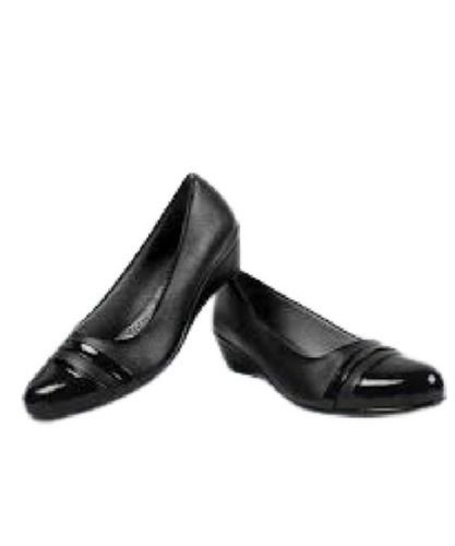 Anti Wrinkle Pointed Toe Style Pure Black Leather Formal Shoes 