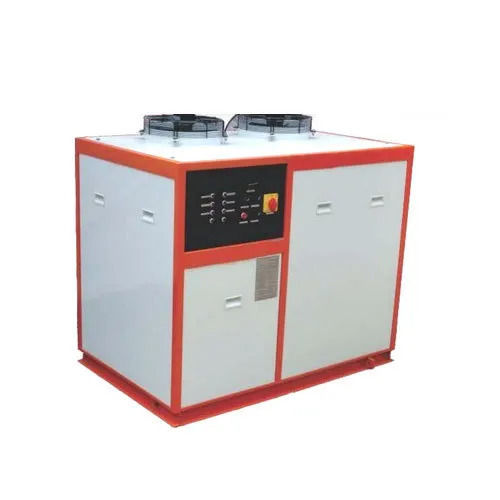 3X1.6X2.5 Foot 360 Volts Electrical Mild Steel Compact Chiller Application: Industrial Use