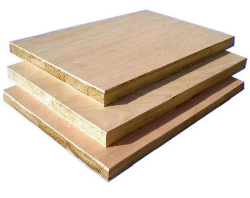 8X4 Feet And 5 Mm Thick Rectangular Pine Block Board Density: 600 Kilogram Per Cubic Meter (Kg/M3)