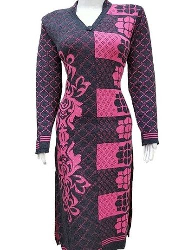 Blue With Pink Ladies Comfortable And Breathable Printed Long Sleeve Casual Wear Cotton Kurti