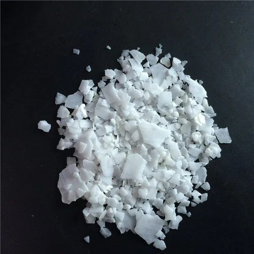 Caustic Soda Flakes - NaOH, Water Soluble | Textile Dyes, Paper Chemicals, Industrial Grade