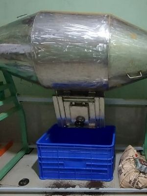 Semi Automatic Blending Machine With 100-2000 Kilogram Per Hour Capacity For Food Industry