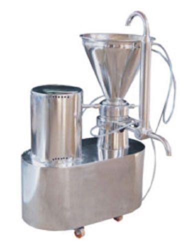 Free Stand Compact Manual Stainless Steel Garlic Paste Making Machine Capacity: 200 Kg/Hr