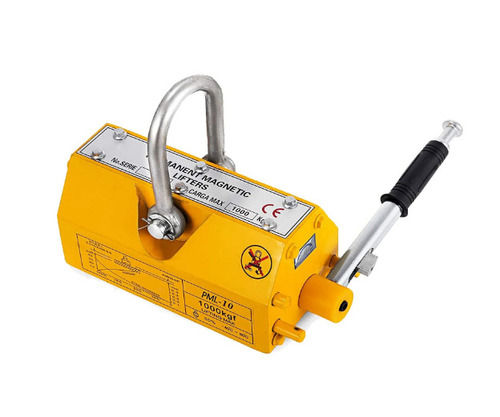 Strong 600 Kg Capacity Manual Rectangle Magnet Lifter For Industrial Use 