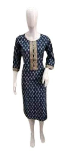 Ladies Comfortable And Breathable 3/4 Sleeves Printed Navy Blue Cotton Kurti