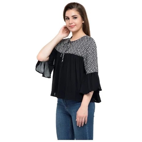 Black And White Casual Wear Round Neck 3/4th Sleeve Printed