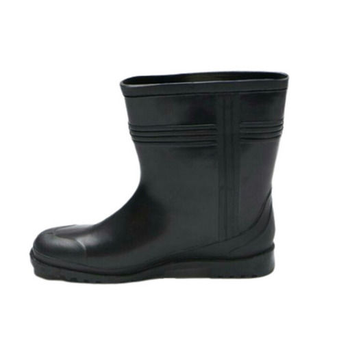 Black Medium Heel Tpr Sole Plain Poly Vinyl Chloride Safety Gumboot For Industrial Use