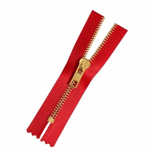 Red Polished Finish Polyester And Steel Closed End Coil Zipper For Garments