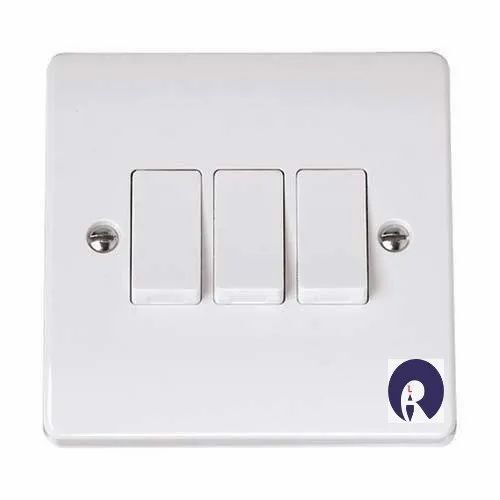 Square Shape Electrical Switches For Home And Office Use