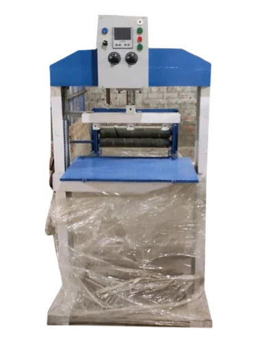 5000 Watt 220 Voltage Automatic Stainless Steel Body Paper Plate Making Machine Capacity: 500 Kg/Hr