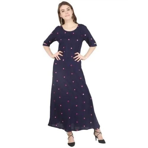 Casual Wear Simple Breathable Hand Embroidered Cotton Kurti For Ladies Bust Size: 38-42 Inch (In)