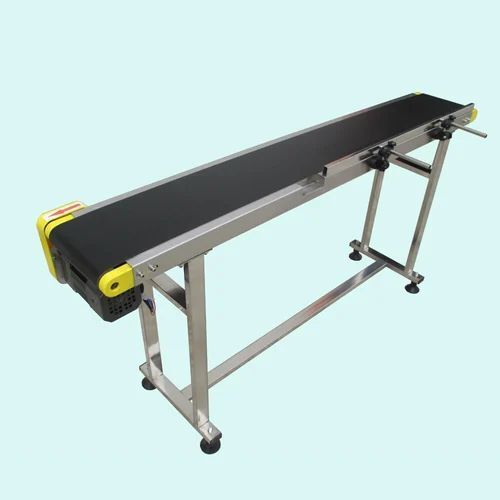 Horizontal Type Heavy Duty Portable Belt Conveyor For Industrial Usage