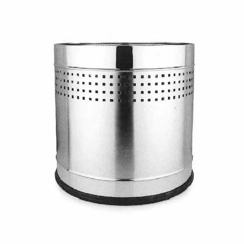 Silver Round Stainless Steel Planter For Balcony Use