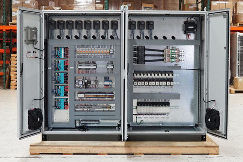 Three Phase 440 Volt Motor Control Centers For Industrial Use