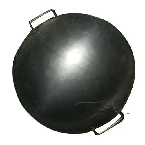 Metal 3 Mm Thick 18 Inch 6 Kilogram Oval Shaped Iron Kadai