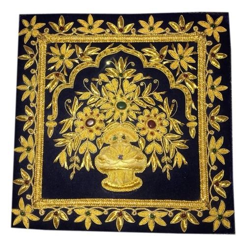Black Zari Handicraft Jewel Carpet For Hotel Decoration
