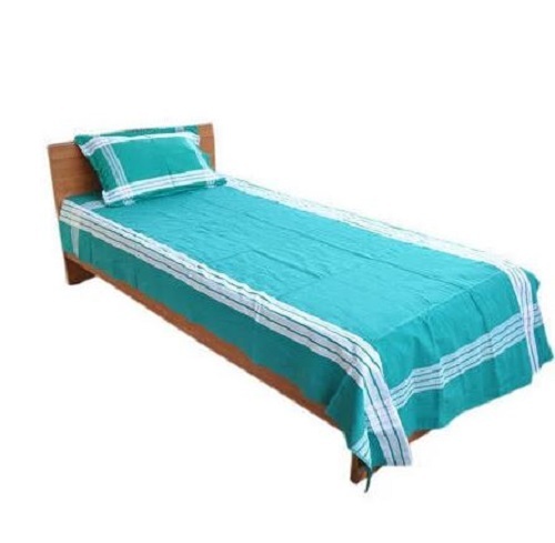 स्काई ब्लू लाइटवेट और टिकाऊ 6X4 फीट आयताकार प्लेन बेड शीट