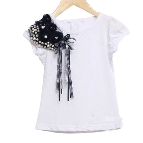 White Short Sleeve Casual Wear Skin Friendly Plain Cotton Fancy Top