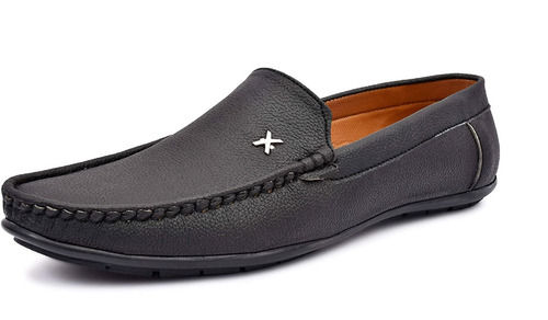 Black Casual Wear Pull On Synthetic And Pu Loafer Shoes For Men