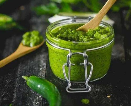 Non Harmful And Hygienic Green Chilli Paste Served With Food