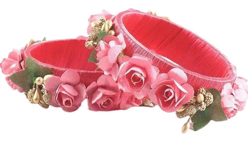 Casual Wear Lightweight Skin-Friendly Acrylic Modern Designer Flower Bangle Diameter: 4 Inch (In)