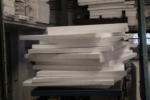 40Mm Thick White Thermocol Packaging Sheet Size: 915 Mm