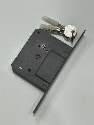 Black Taiwan Powder Coated Mild Steel Door Lock With 3 Keys