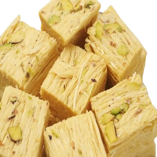 Pure Healthy Square Smooth Texture Sweet Taste Soft Soan Papdi