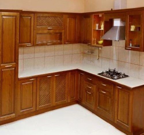 Plain Polished Rectangular Machine Made Solid Wooden Modular Kitchen Carpenter Assembly