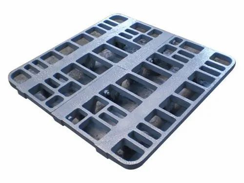 Silver Rectangular Polished Finish Mild Steel Jig Fixture For Industrial Use 