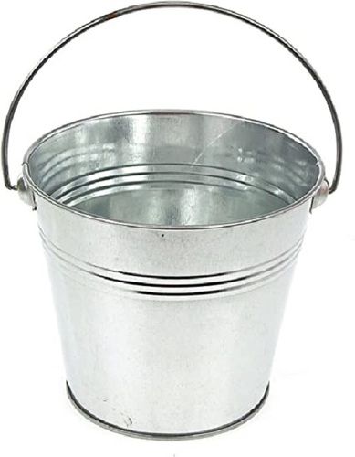 Grey 1.5 Kg Metal Bucket With Handle