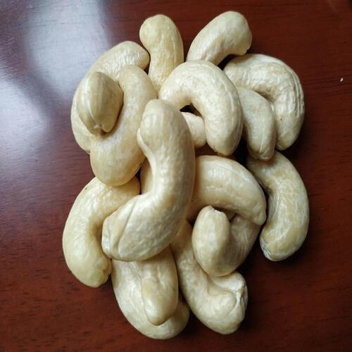 Curve Shape Cashew Nut