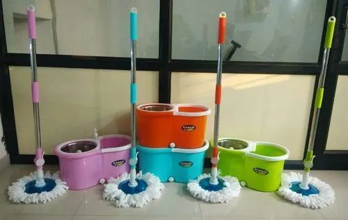 Multi-Colored Plastic Body And Stainless Steel Handle Bucket Magic Mop