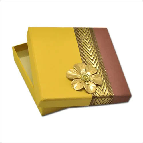 Rectangular 1kilogram Yellow Folding Sweet Box