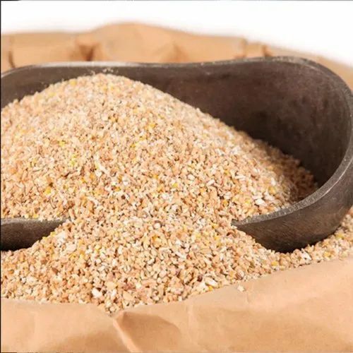 Gluten-Free Organic Broken Wheat - 10-20kg Brown-Yellow, 3-5% Broken Ratio, Hard Texture, 1-Year Shelf Life