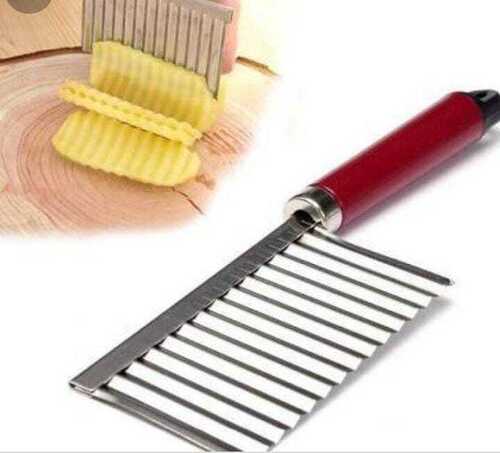 Stainless Steel Zigzag Knife Used To Cut Or Slice Different Fruits And Vegetables