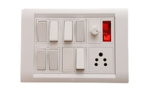 White Square 600 Voltage Ip 65 Level Electrical Switch Boards Application: Wall