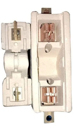 Grey Rectangular Plain Hard Light Weight Kit Kat Fuse For Industrial Use