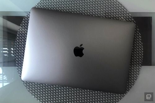 13 Inch APPLE MacBook Pro Laptop 8 Core CPU