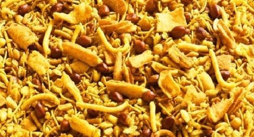 Delicious Taste Salty Crunchy Chanachur Namkeen Snacks Carbohydrate: 14 Grams (G)